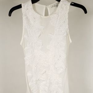 Haute Monde. Women. White. Sheer front& back.